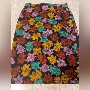 LuLa Roe Women’s “Cassie" fitted stretch Pencil Skirt - Sz S